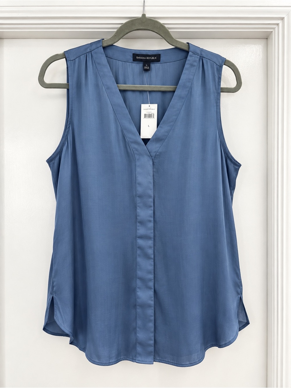 Banana Republic Slate Blue V-Neck Sleeveless Camisole